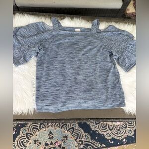 Chico’s cold shoulder top size 2